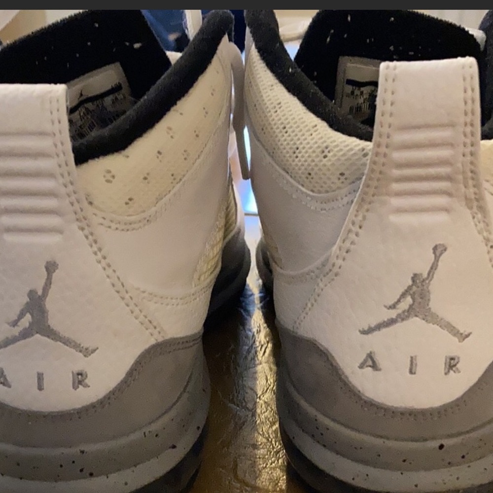 Jordan’s flight 9 SZ 8,5 like New. No original box. - Picture 8 of 11